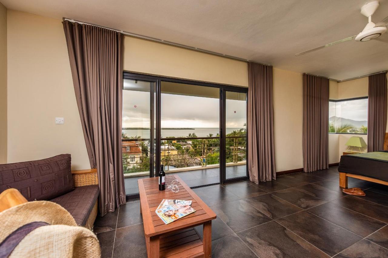 Happy Days Guest House Le Morne Ngoại thất bức ảnh