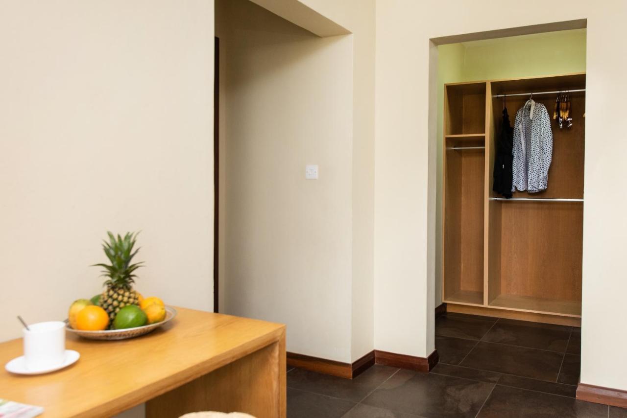 Happy Days Guest House Le Morne Ngoại thất bức ảnh