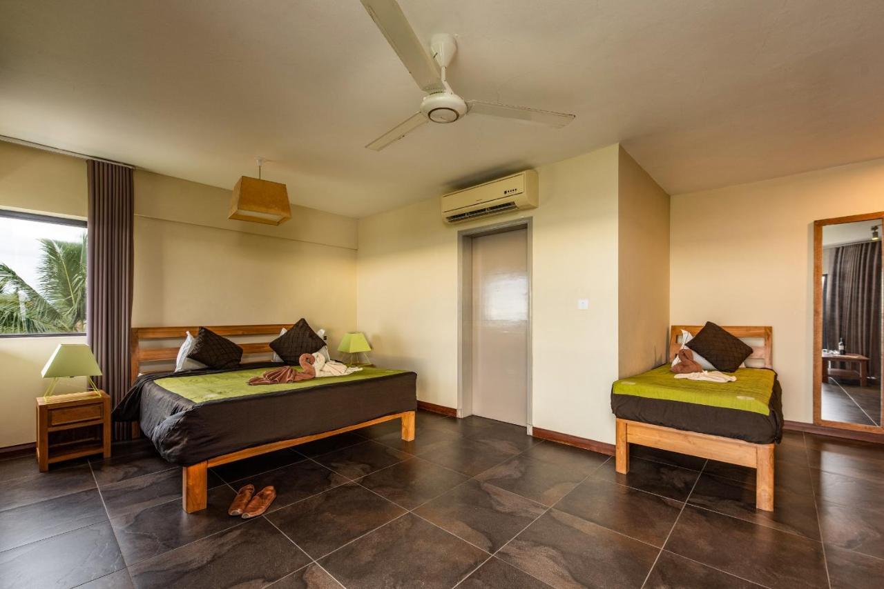 Happy Days Guest House Le Morne Ngoại thất bức ảnh