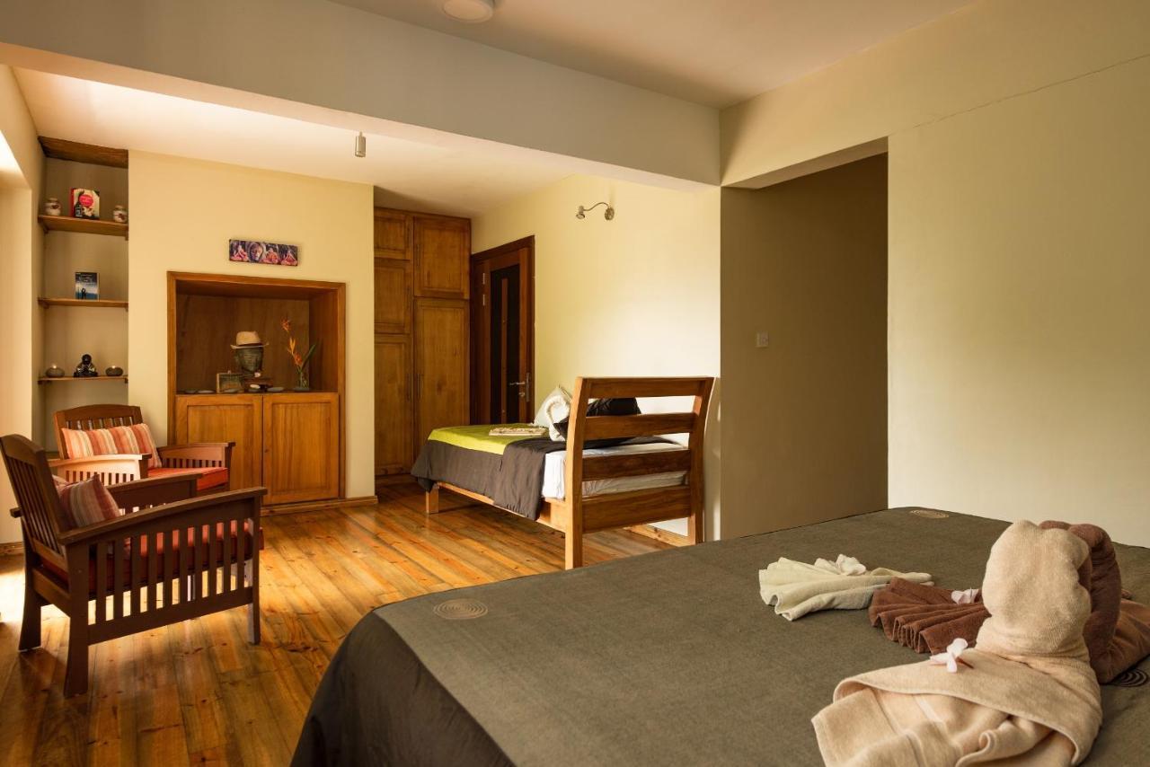 Happy Days Guest House Le Morne Ngoại thất bức ảnh