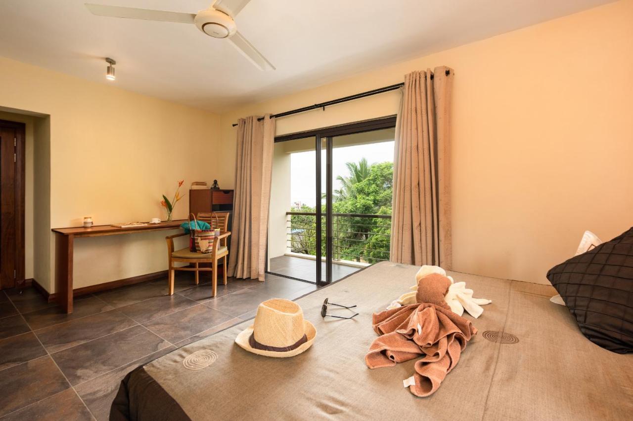 Happy Days Guest House Le Morne Ngoại thất bức ảnh
